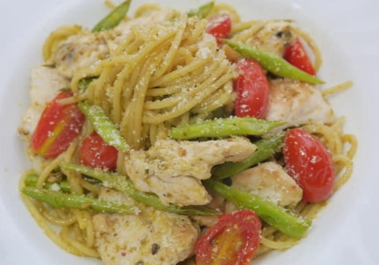 青醬義大利麵做法