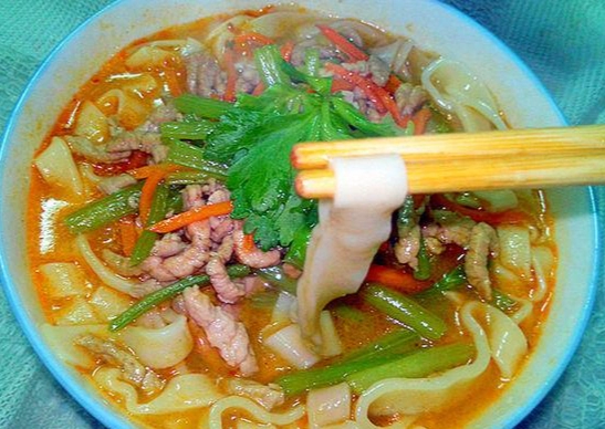 手擀搶鍋麵哪裡吃