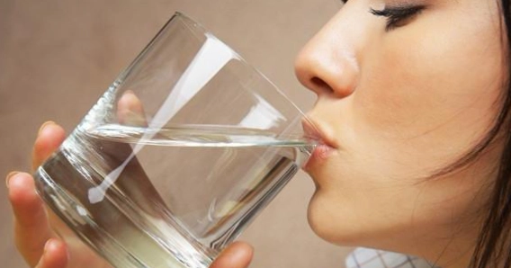 正確喝水方法