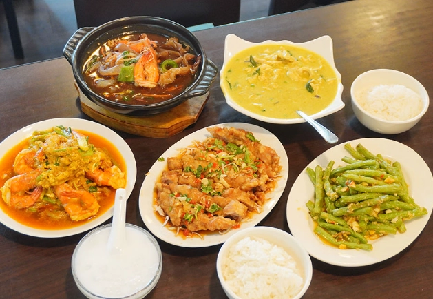 蘆洲熱炒自助餐