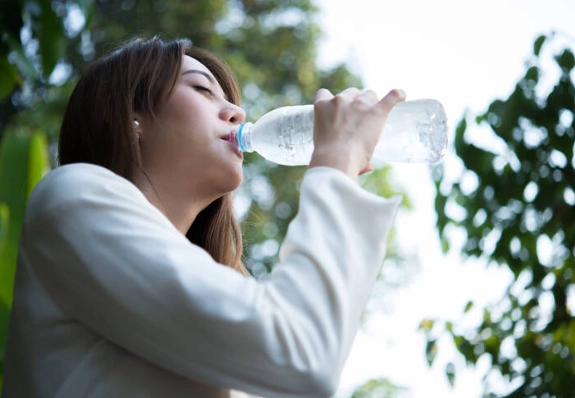 喝足夠的水好處