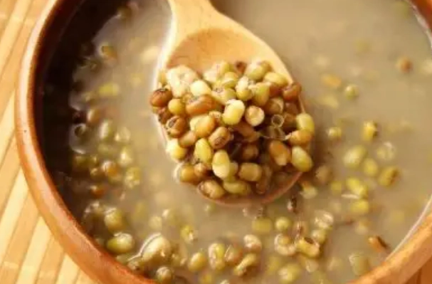 一碗綠豆湯卡路里