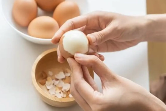 輕鬆剝蛋殼