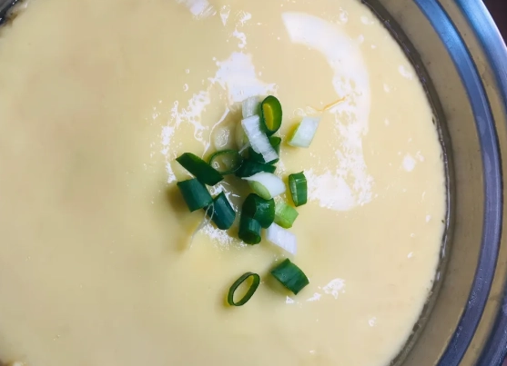 蒸蛋不沾鍋方法