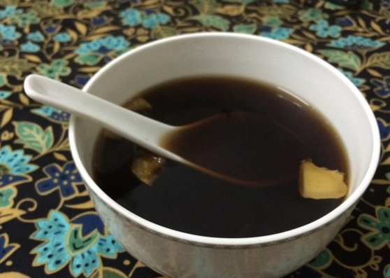 自製薑汁可樂 自製薑汁可樂