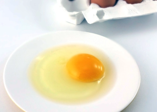 蛋殼不好剝原因