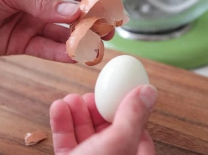 水煮蛋剝殼技巧