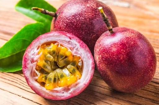 曬乾百香果皮方法