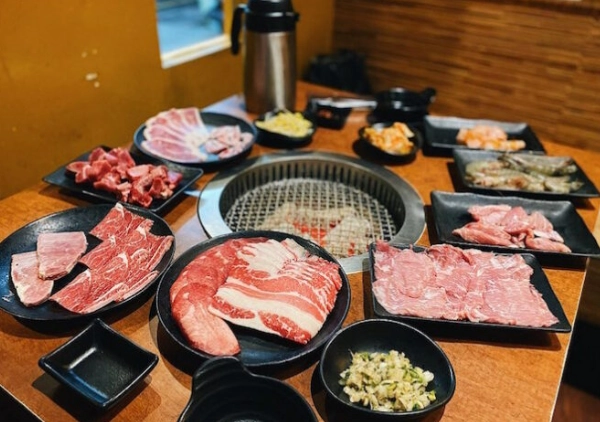 斗六烤肉自助餐