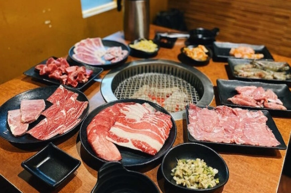 斗六燒肉吃到飽