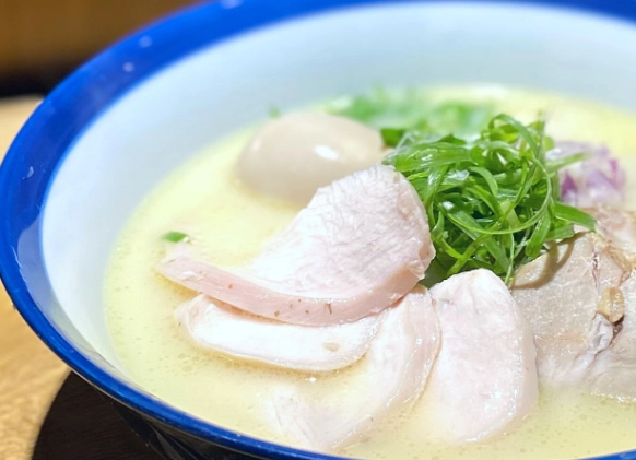 雞白湯拉麵卡路里