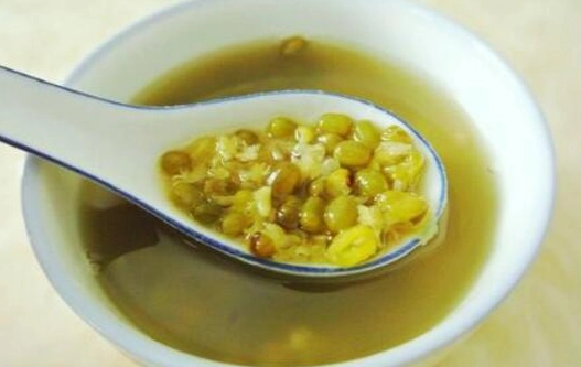 胃不好喝绿豆汤