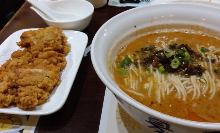 香港美食鑽石山