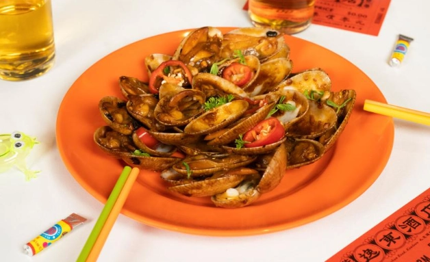 香港逸東酒店周邊美食