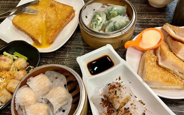 香港彩虹站美食