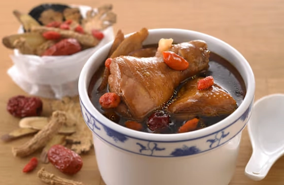 何首烏雞湯做法 何首烏雞湯做法