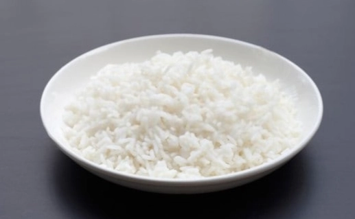 如何測量100g白飯