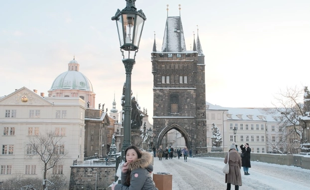 查理大橋雕像故事 查理大橋雕像故事