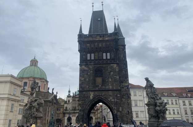 布拉格橋塔參觀