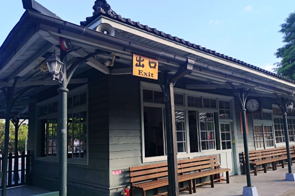 嘉義火車站附近景點