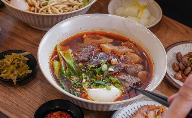 台中牛肉麵店