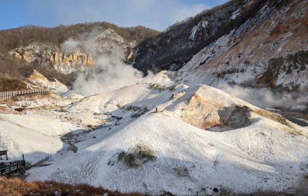 登別地獄谷 冬天 開放