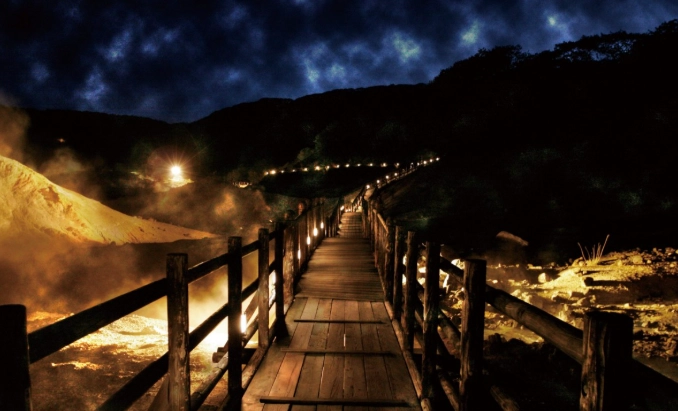 地獄谷晚上活動