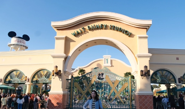 巴黎迪士尼煙火時間