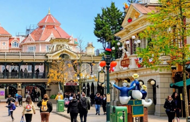 巴黎迪士尼煙火秀