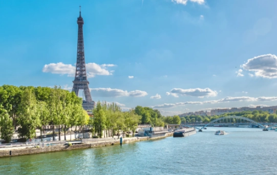 巴黎一月穿著 巴黎一月穿著