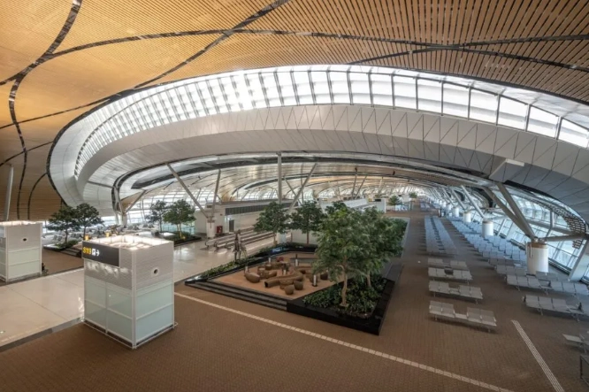 素萬那普機場設施