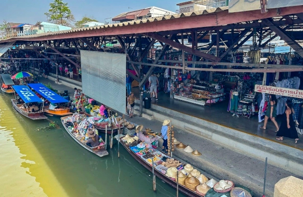 丹嫩莎朵水上市場交通
