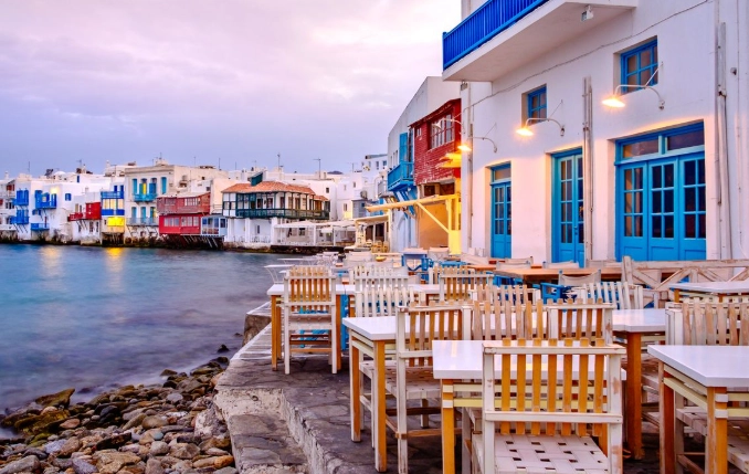 米克諾斯機場交通