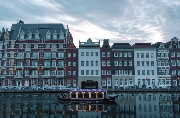 豪斯登堡巴士預約