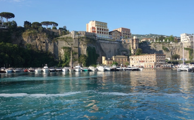 蘇連多旅遊攻略