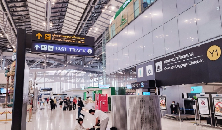 曼谷機場出境要多久