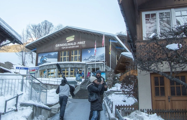 格林德瓦自由行