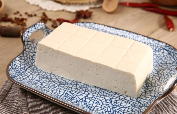 一盒嫩豆腐卡路里 一盒嫩豆腐卡路里