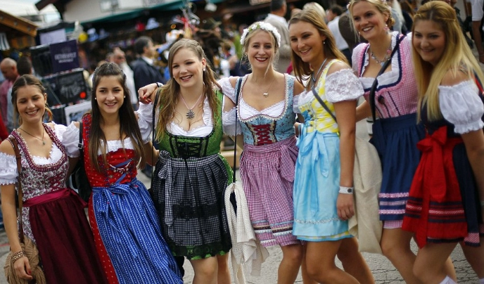 巴伐利亞服飾穿搭