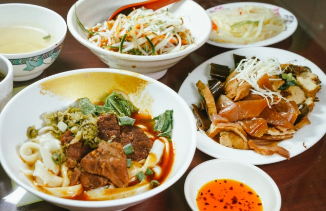 高雄左營大路餐廳