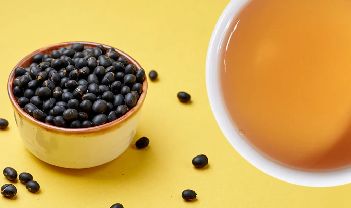 空腹喝黑豆水