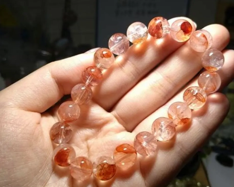 錦鯉膠花使用方法