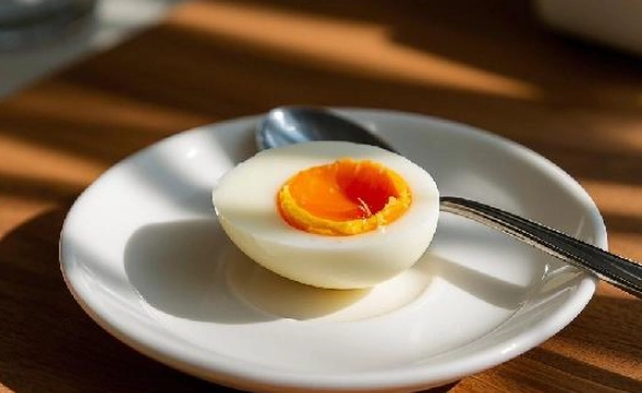 晚上吃水煮蛋 晚上吃水煮蛋