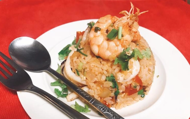 泰式炒飯 卡路里