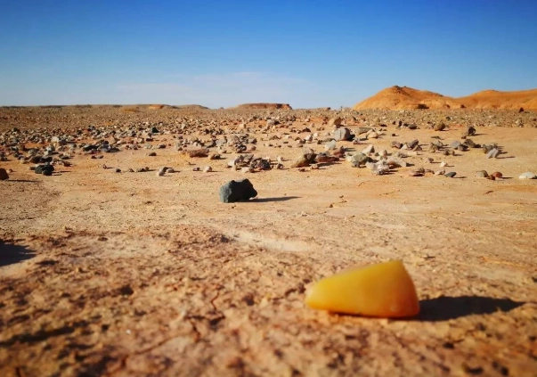 戈壁石能量 戈壁石能量