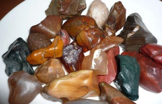 戈壁石能量 戈壁石能量