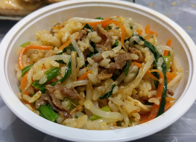 韓式牛肉拌飯 熱量