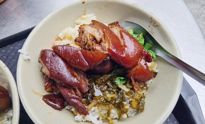 豬腳飯卡路里