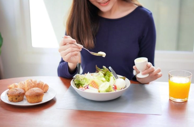 起床後空腹多久