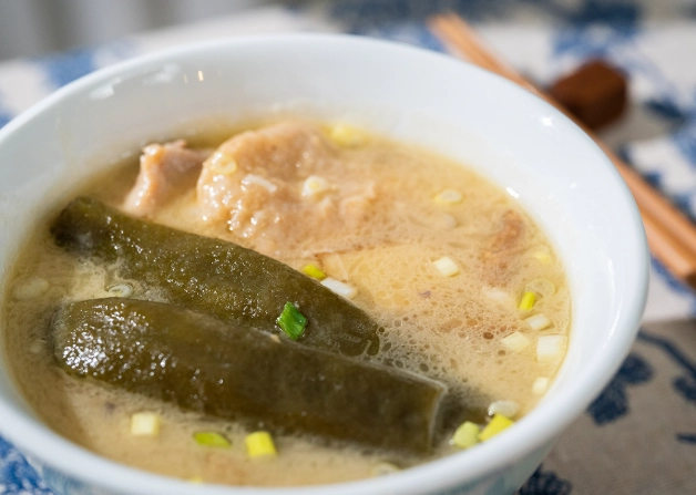 雞白湯拉麵 雞白湯拉麵